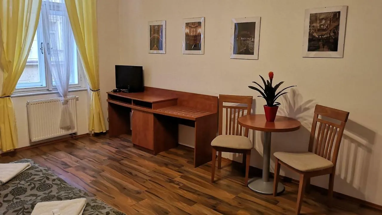 Auspicie Apartment Prague Aparthotel